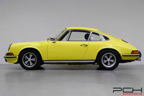 PORSCHE 911 2.4 T