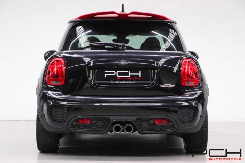 MINI John Cooper Works 2.0 231cv Aut. - Top Configuration ! -