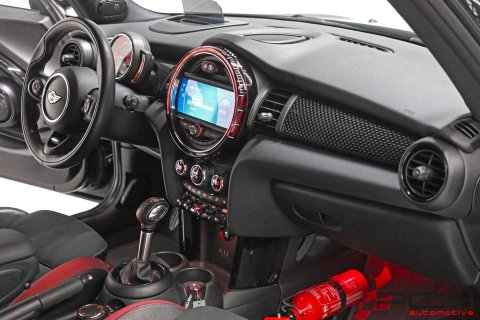 MINI John Cooper Works 2.0 231cv Aut. - Top Configuration ! -