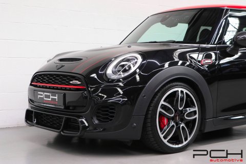 MINI John Cooper Works 2.0 231cv Aut. - Top Configuration ! -