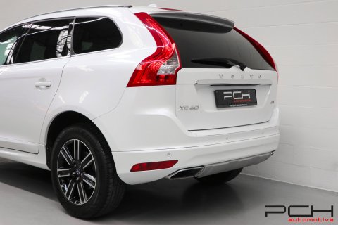 VOLVO XC60 2.0 D3 150cv - Momentum -