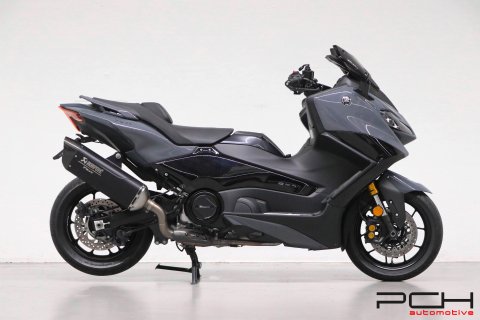 YAMAHA TMAX 560 - Akrapovic - Full Options -