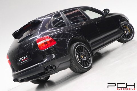 PORSCHE Cayenne Turbo S 4.8 V8 550cv Tiptronic Aut.