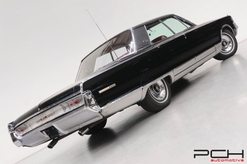 CHRYSLER New Yorker VI 6.8 V8 345cv Aut.