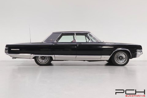 CHRYSLER New Yorker VI 6.8 V8 345cv Aut.